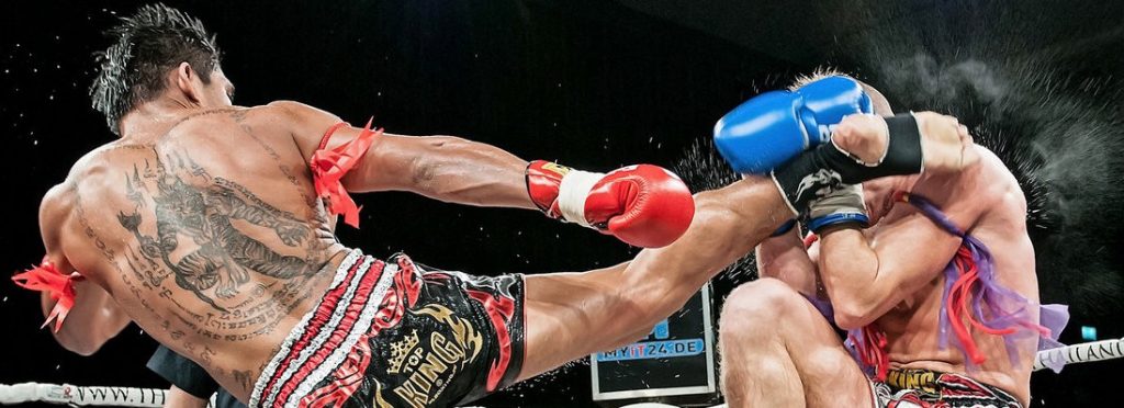 Combinations of punches in Thai boxing.